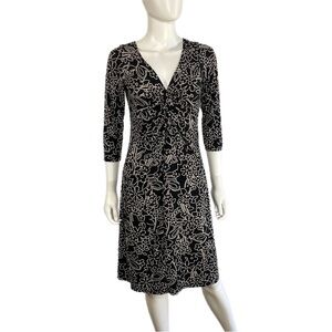 Cato Black & White Floral Twisted Front Low V-Neck Dress